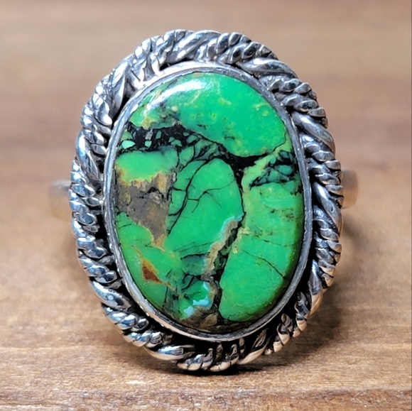 Vintage Jewelry - Native Green Matrix Turquoise Ring Size 7 Sterling Silver Womens Jewelry 925